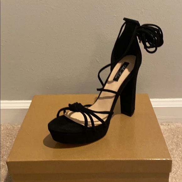 Only Maker Handmade Shoes - Picture 1 of 3